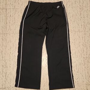 Nike Black Embroidered Logo Baggy Straight Leg Track Pants Joggers Vintage Y2K